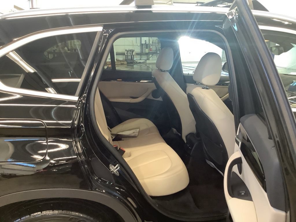 Used 2019 BMW X1 xDrive28i AWD/4WD image 17