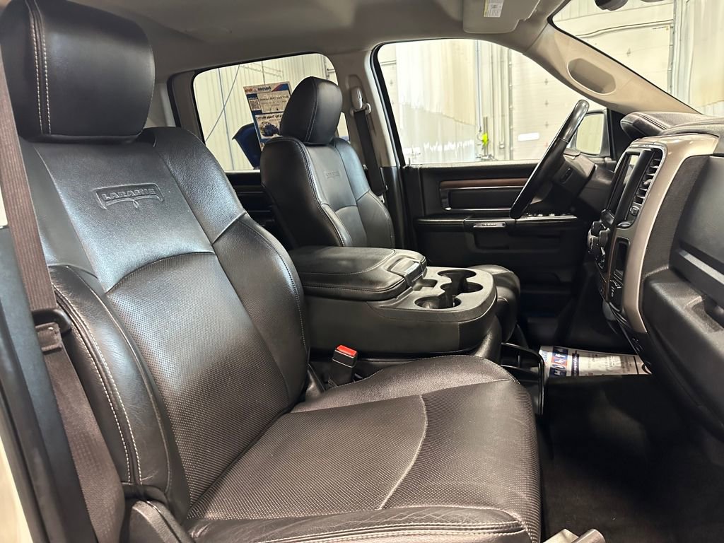 Used 2017 RAM 1500 Laramie w/ Convenience Group image 33