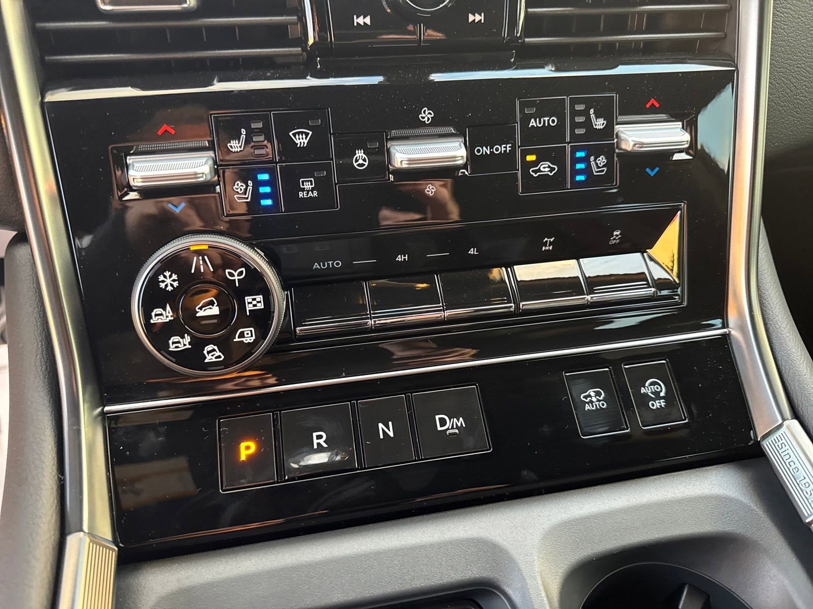 New 2026 Nissan Armada PRO-4X image 24