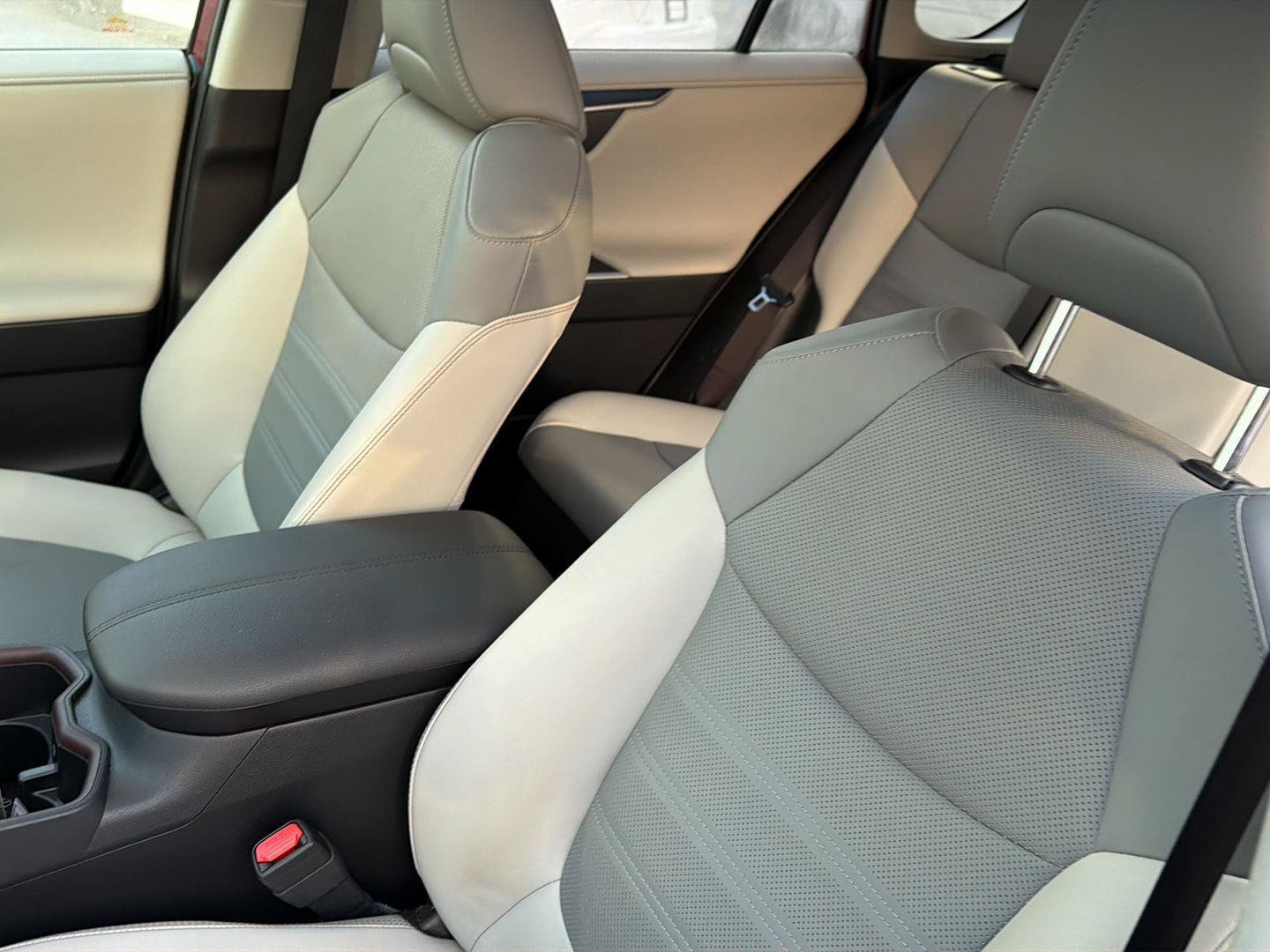 Certified 2023 Toyota RAV4 Limited AWD/4WD image 29