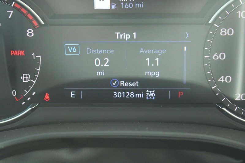 Used 2024 Cadillac XT6 Premium Luxury image 25