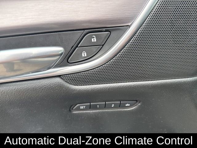 Used 2017 Cadillac XT5 Luxury w/ Driver Awareness Package image 16