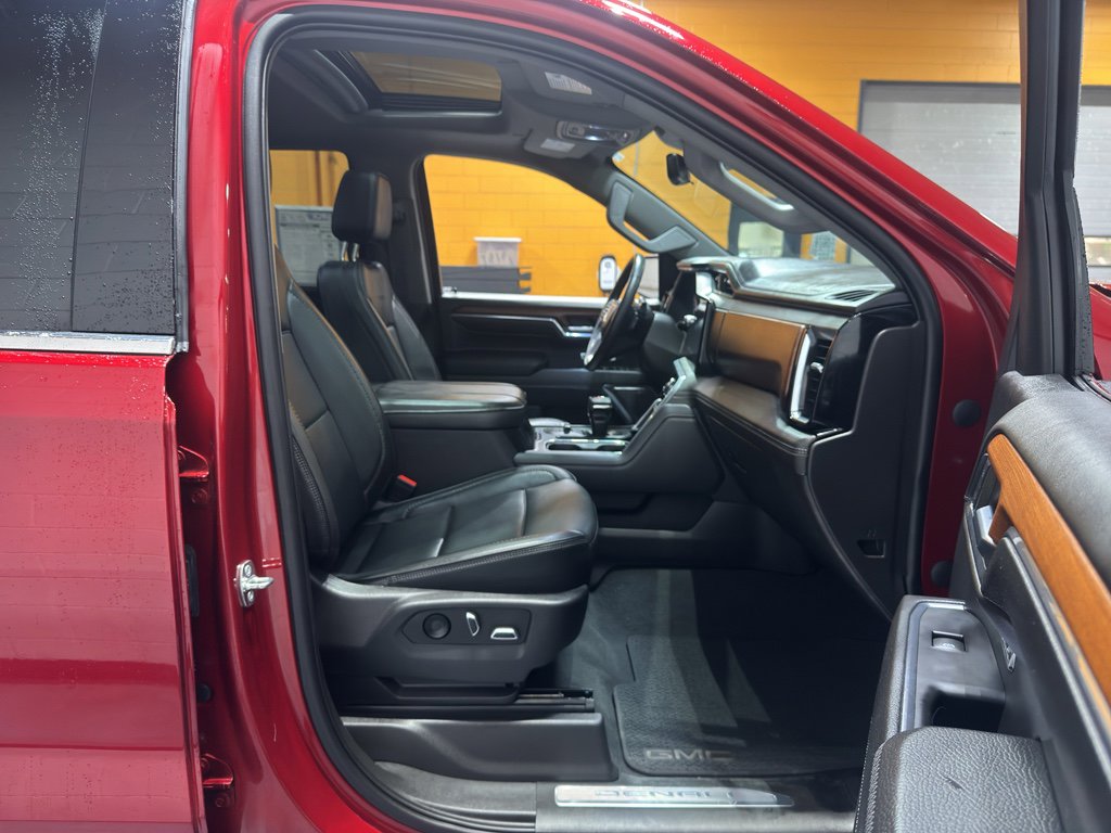 Used 2023 GMC Sierra 1500 Denali w/ Denali Reserve Package image 22