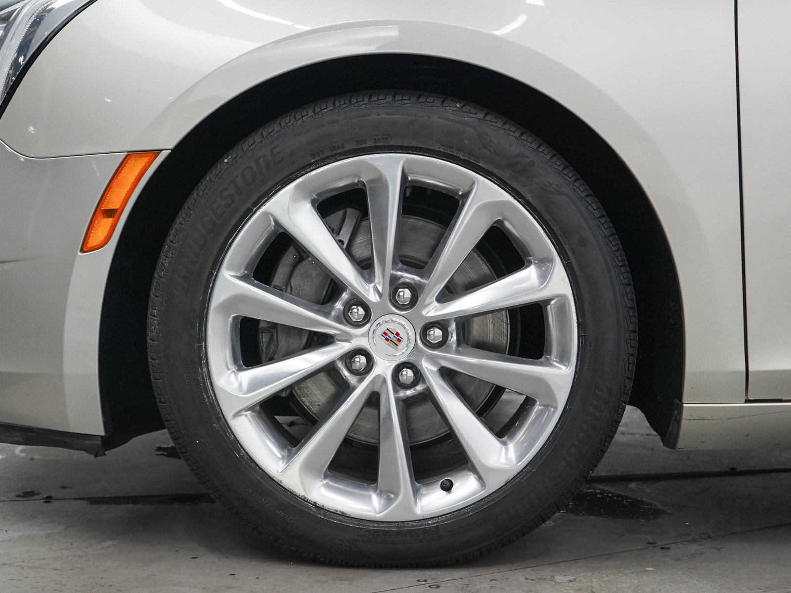 Used 2013 Cadillac XTS Premium FWD image 27