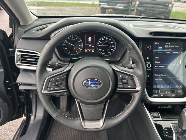 Used 2025 Subaru Outback Limited AWD/4WD image 23