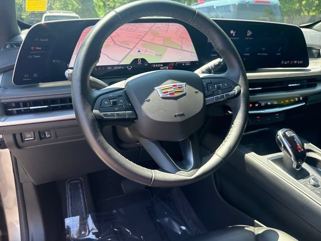 Used 2025 Cadillac XT4 Premium Luxury AWD/4WD image 27