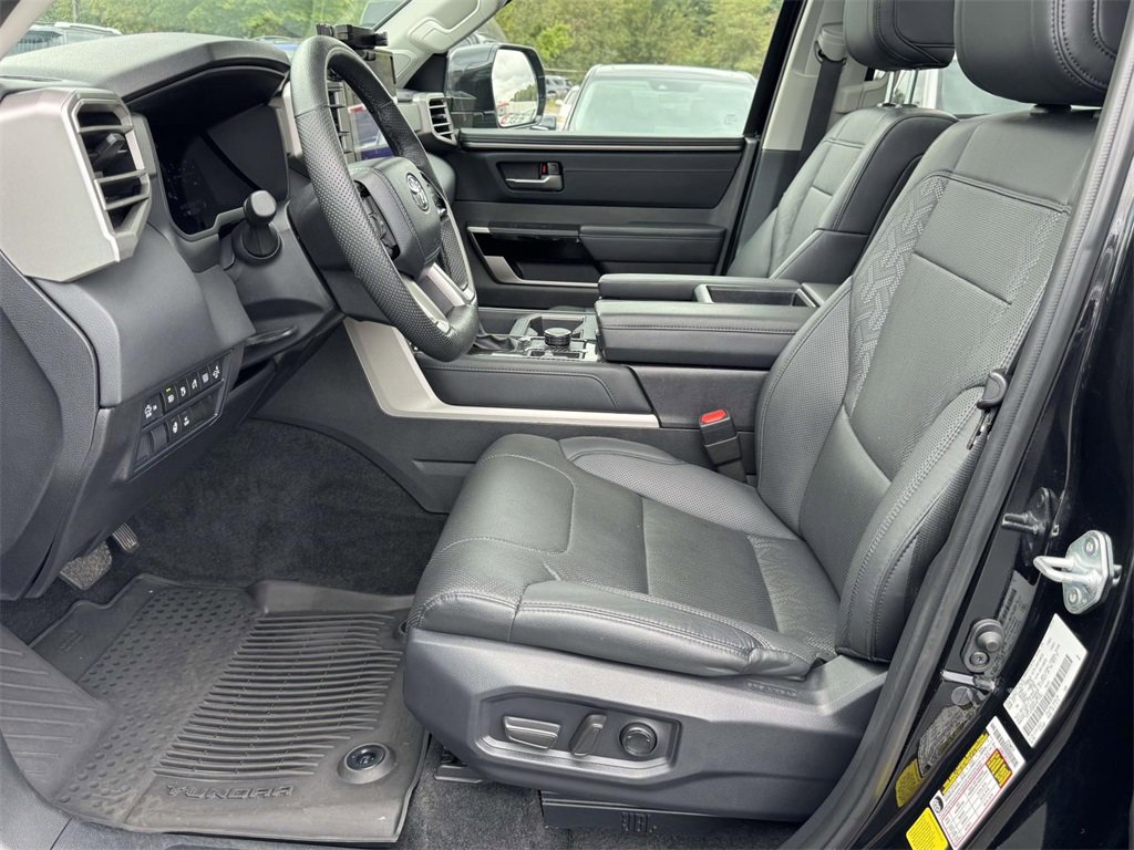 Used 2024 Toyota Tundra Limited image 20