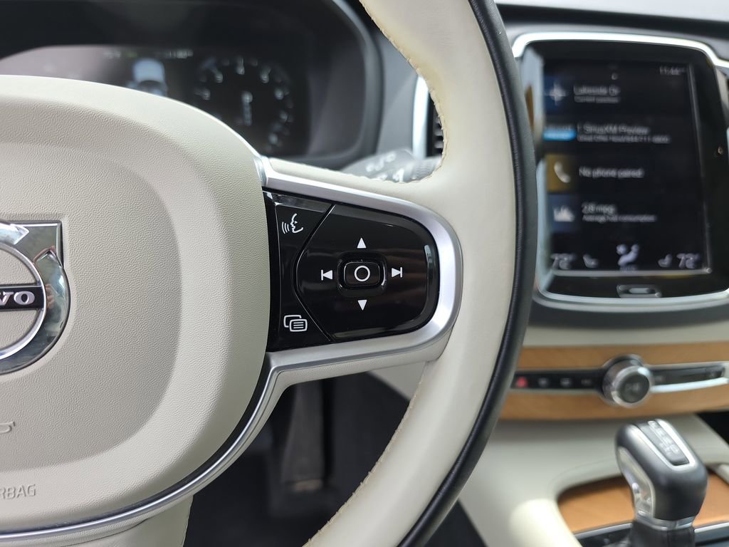 Used 2022 Volvo XC90 T5 Momentum w/ Advanced Package image 28