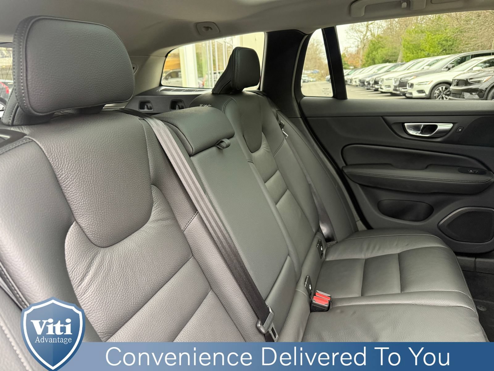Used 2025 Volvo V60 B5 Cross Country Plus AWD/4WD image 28