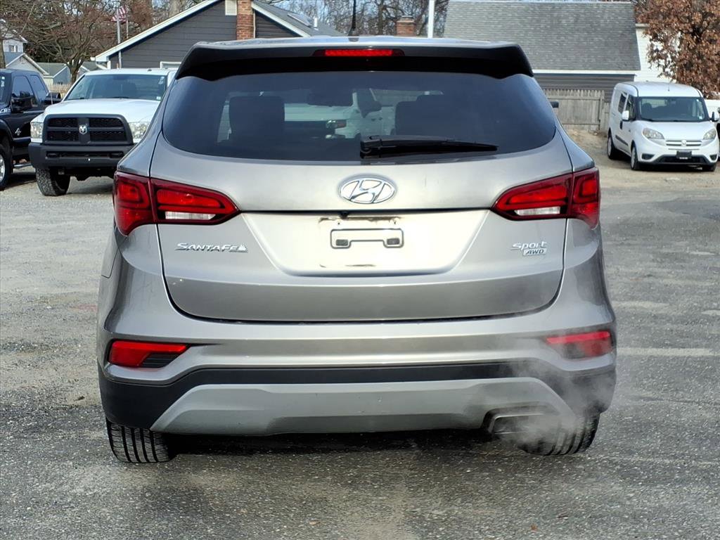 Used 2018 Hyundai Santa Fe Sport image 6
