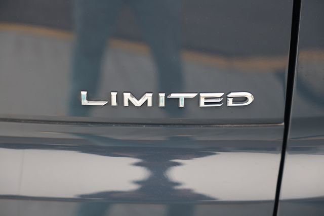 Used 2025 Toyota Crown Signia w/ Advanced Technology Package AWD/4WD image 49