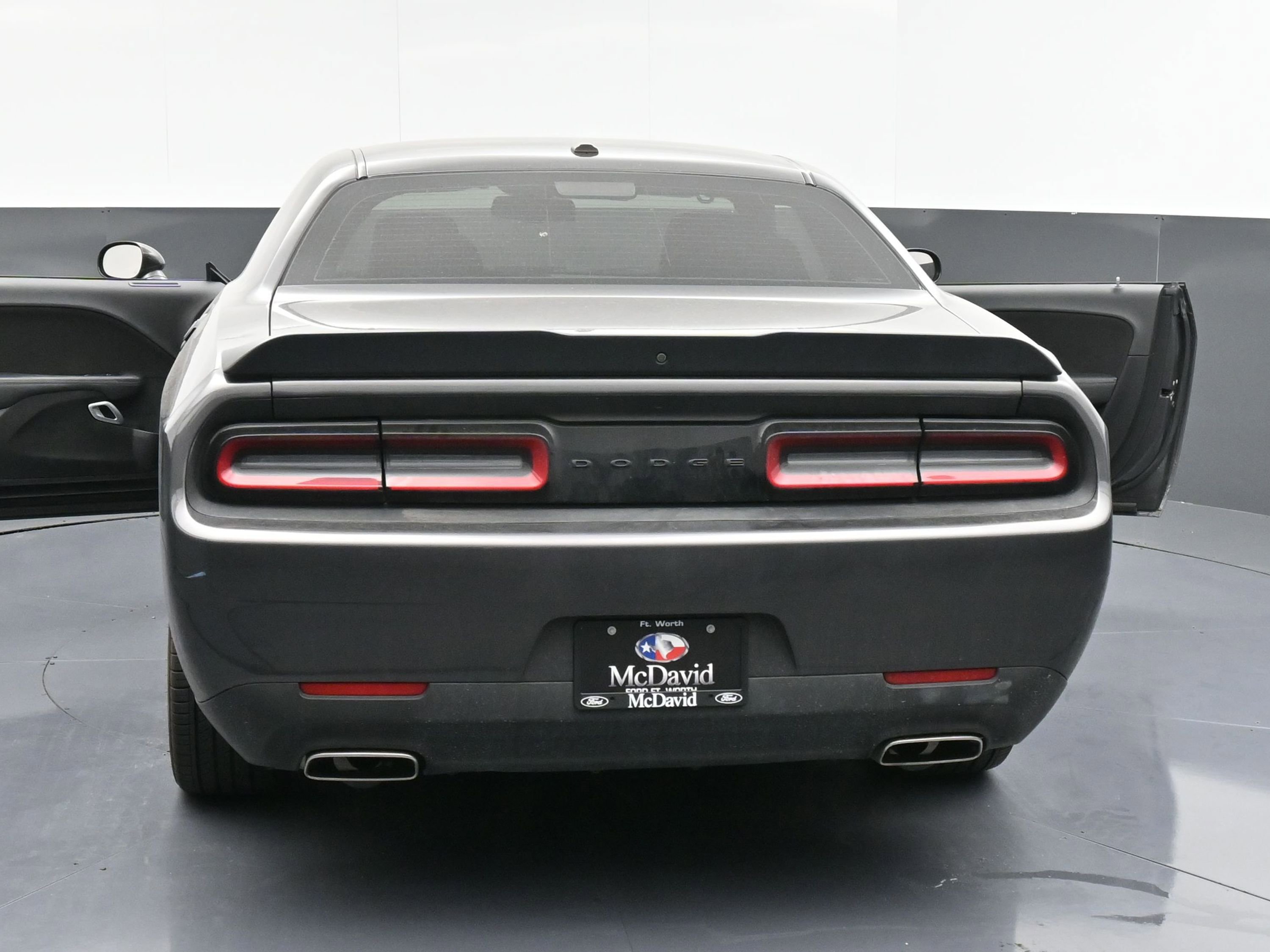 Used 2023 Dodge Challenger SXT w/ Blacktop Package image 39