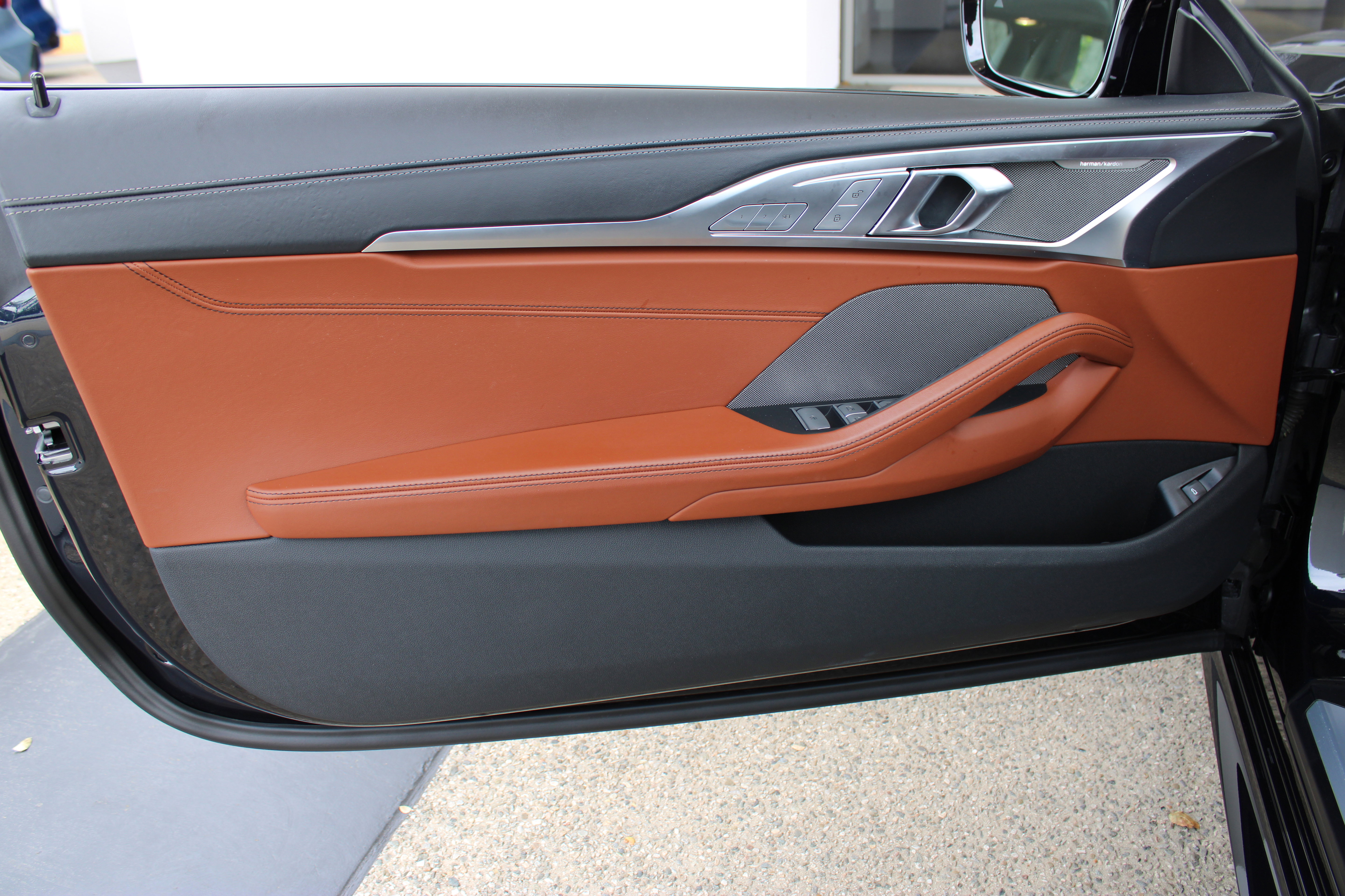 Used 2023 BMW M850i xDrive Convertible AWD/4WD image 14