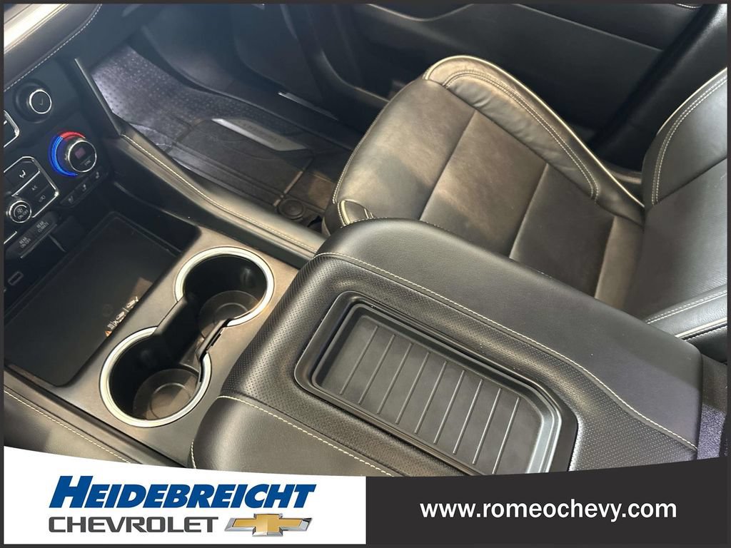 Used 2021 Chevrolet Tahoe Premier w/ Premium Package AWD/4WD image 25