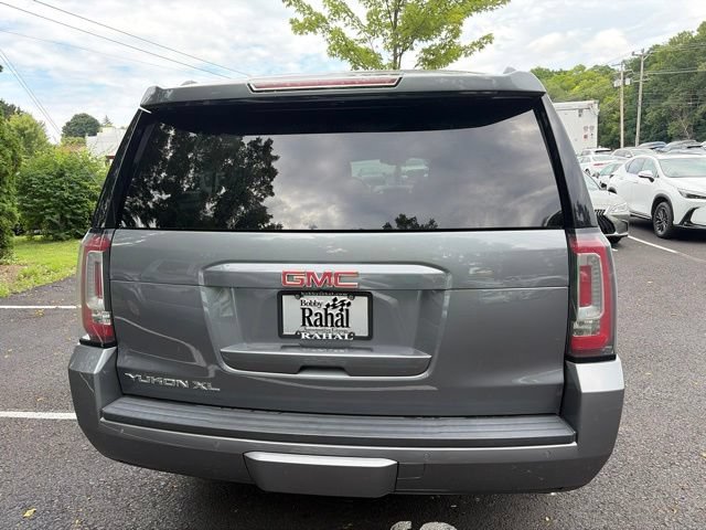 Used 2018 GMC Yukon XL SLT w/ Premium Edition AWD/4WD image 4