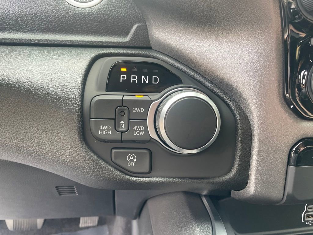 New 2026 RAM 1500 Tradesman AWD/4WD image 19