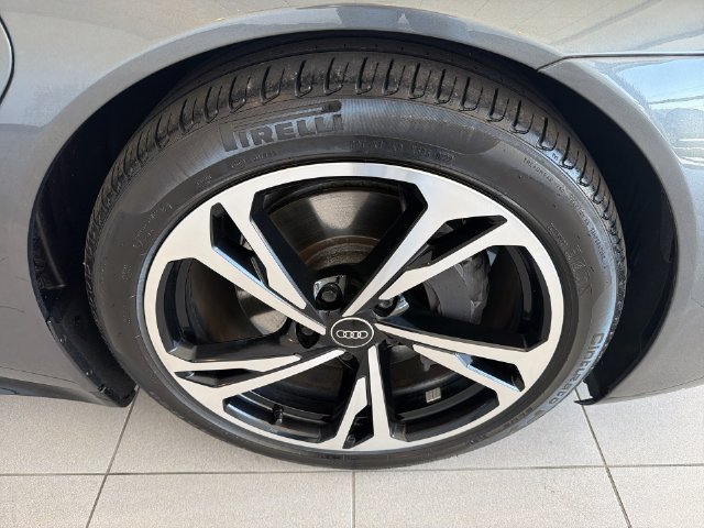 Used 2022 Audi e-tron GT Premium Plus AWD/4WD image 14