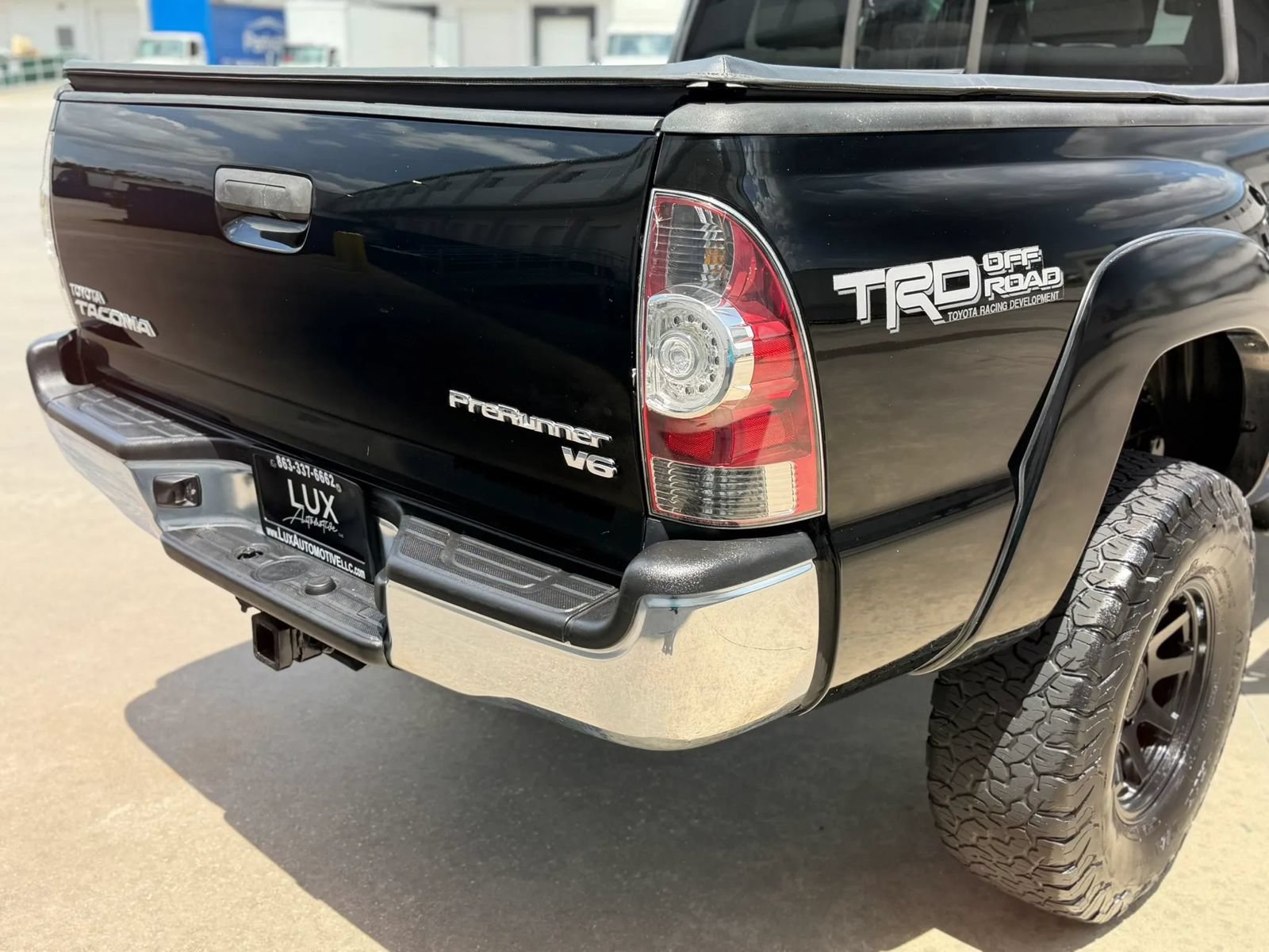 Used 2012 Toyota Tacoma PreRunner w/ TRD Off-Road Pkg RWD image 8