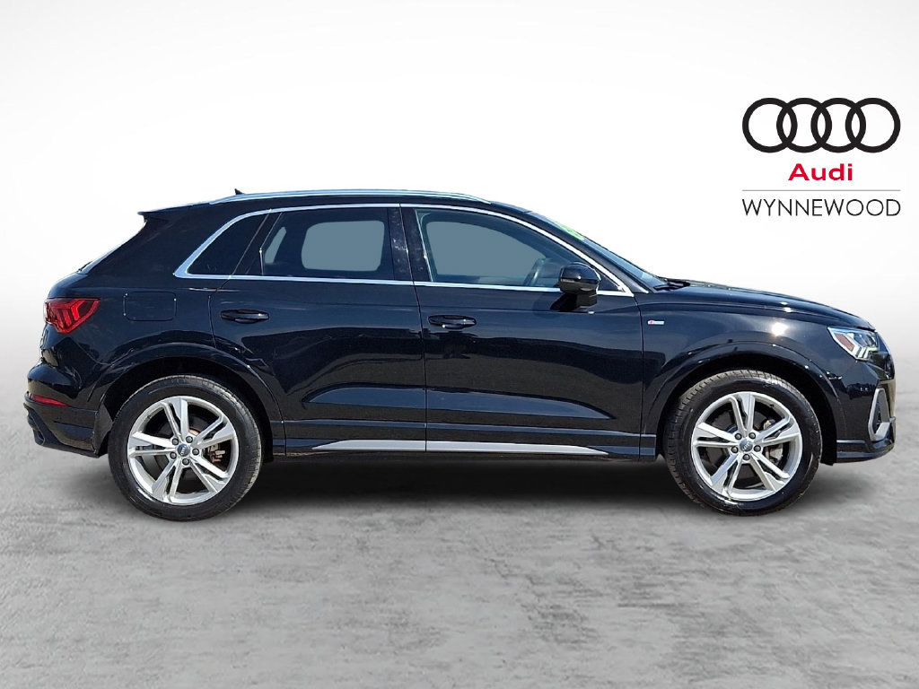 Used 2020 Audi Q3 2.0T Premium Plus w/ Premium Plus Package AWD/4WD image 7