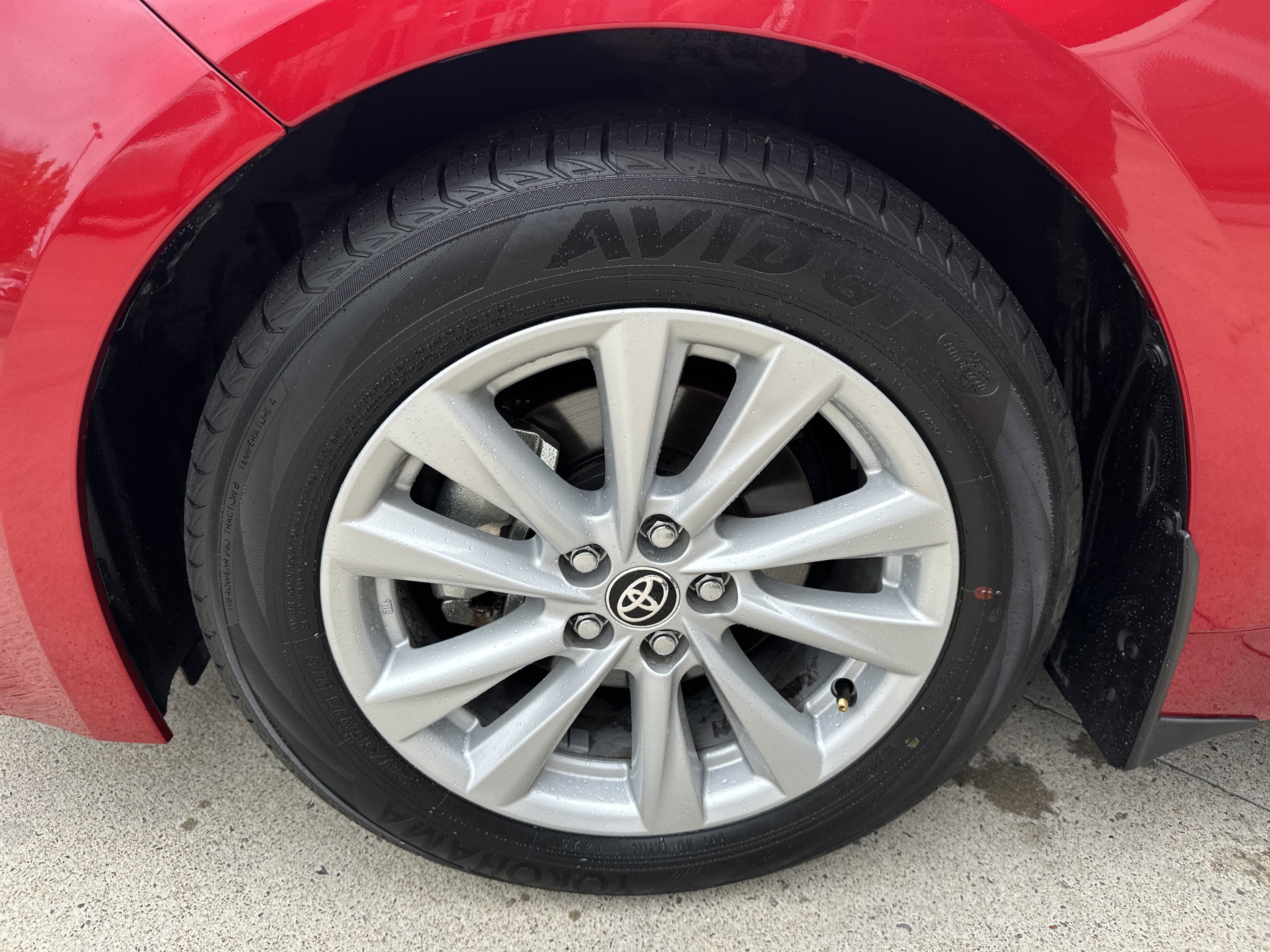 Used 2025 Toyota Corolla SE FWD image 33