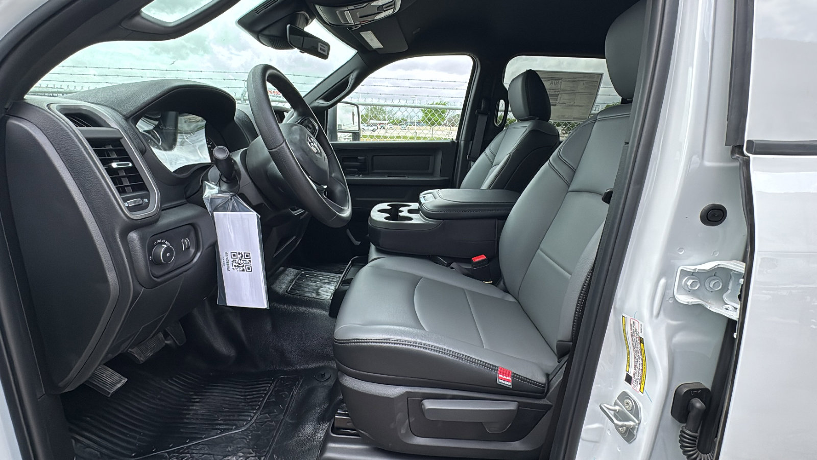 New 2026 RAM 5500 Tradesman w/ Chrome Appearance Group image 7