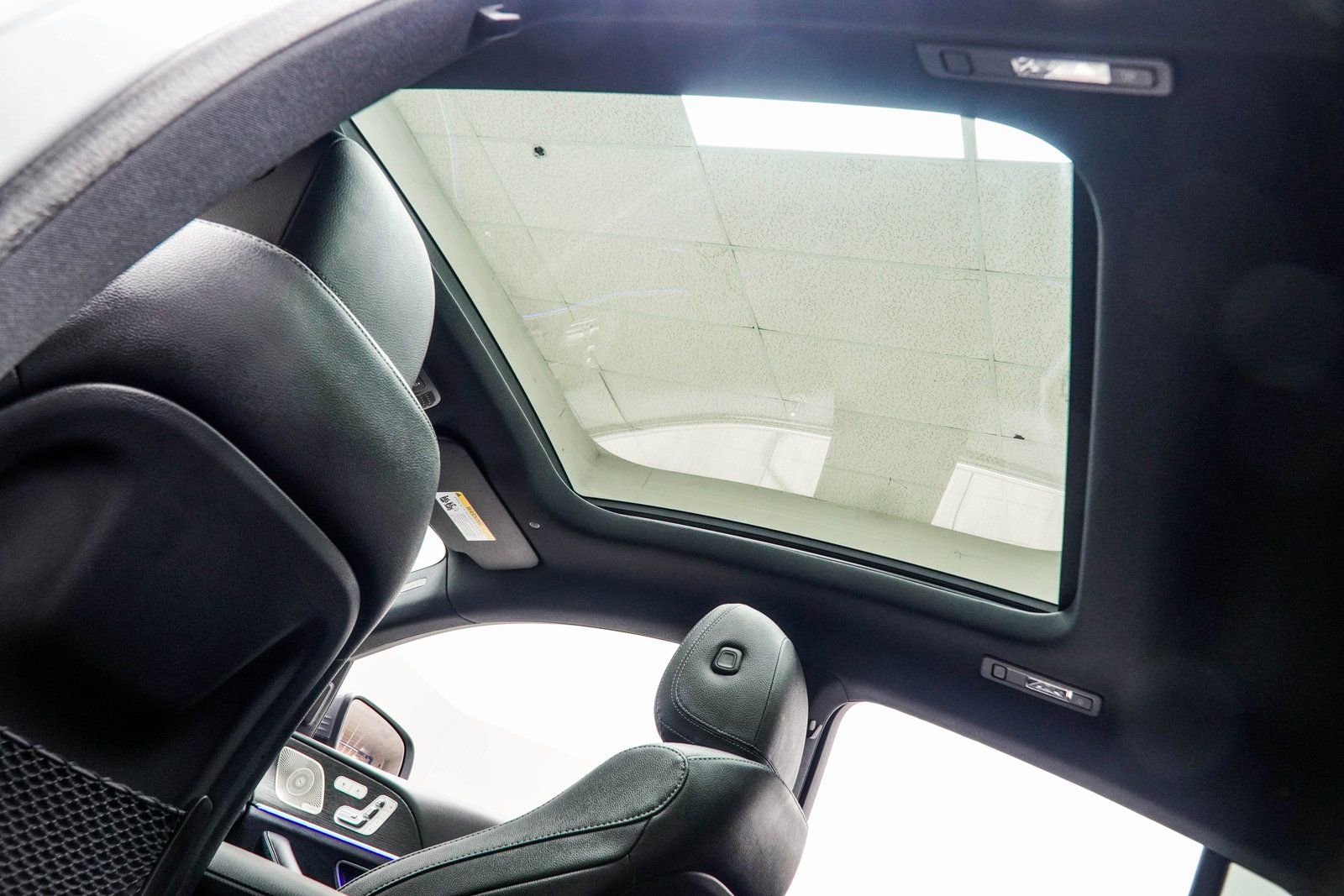 Used 2025 Mercedes-Benz GLE 450 4MATIC Coupe w/ Driver Assistance Package image 42