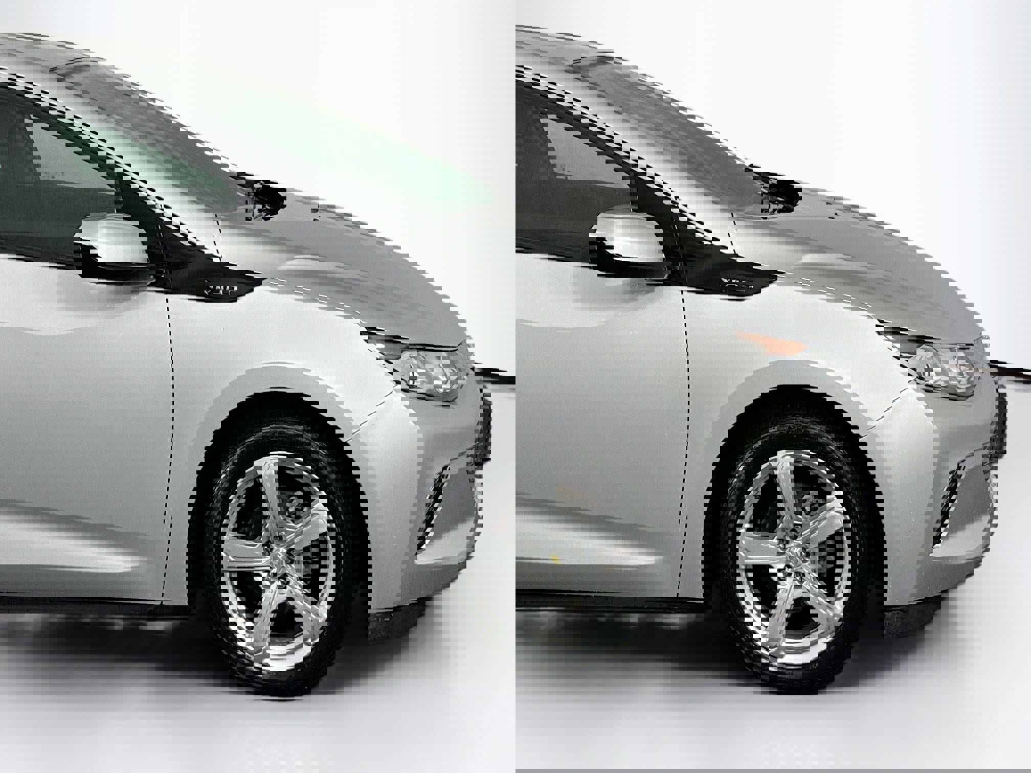 Used 2018 Chevrolet Volt LT image 43