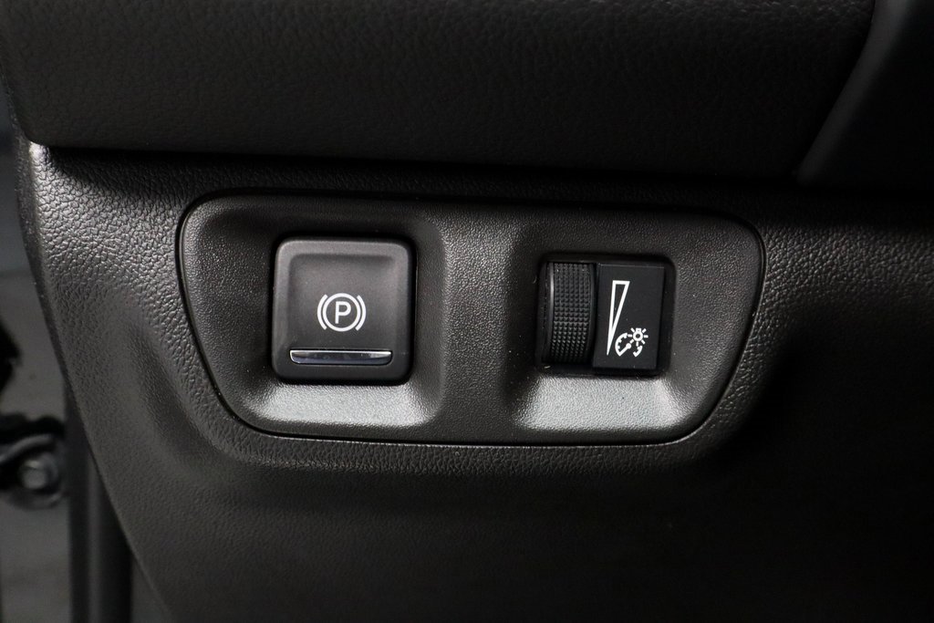 Used 2023 GMC Acadia SLT w/ LPO, Floor Liner Package image 29