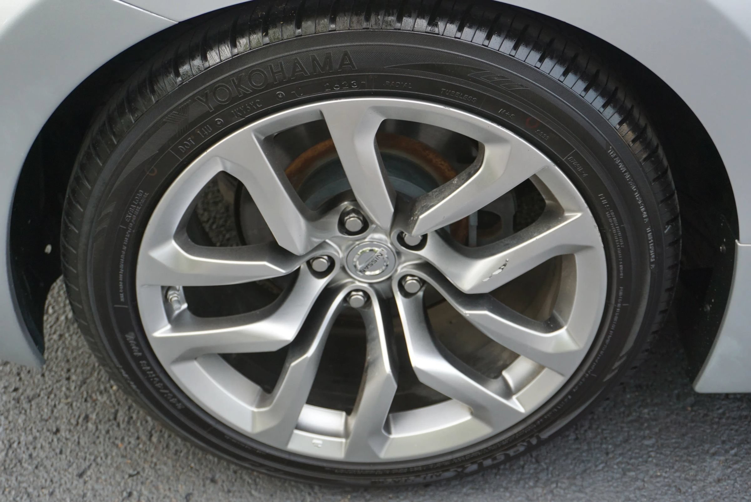 Used 2014 Nissan 370Z Touring RWD image 13