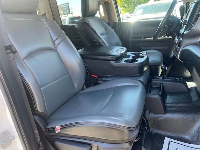 Used 2019 RAM 2500 Tradesman image 16