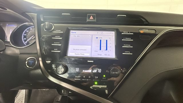 Used 2020 Toyota Camry LE FWD image 23