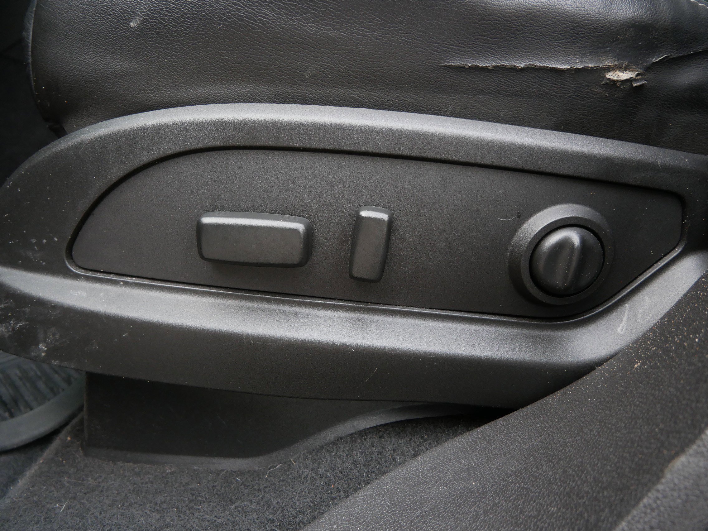 Used 2016 GMC Acadia SLT w/ Open Road Package AWD/4WD image 25