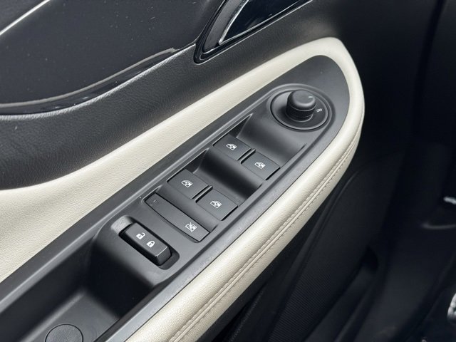Used 2018 Buick Encore Preferred image 26