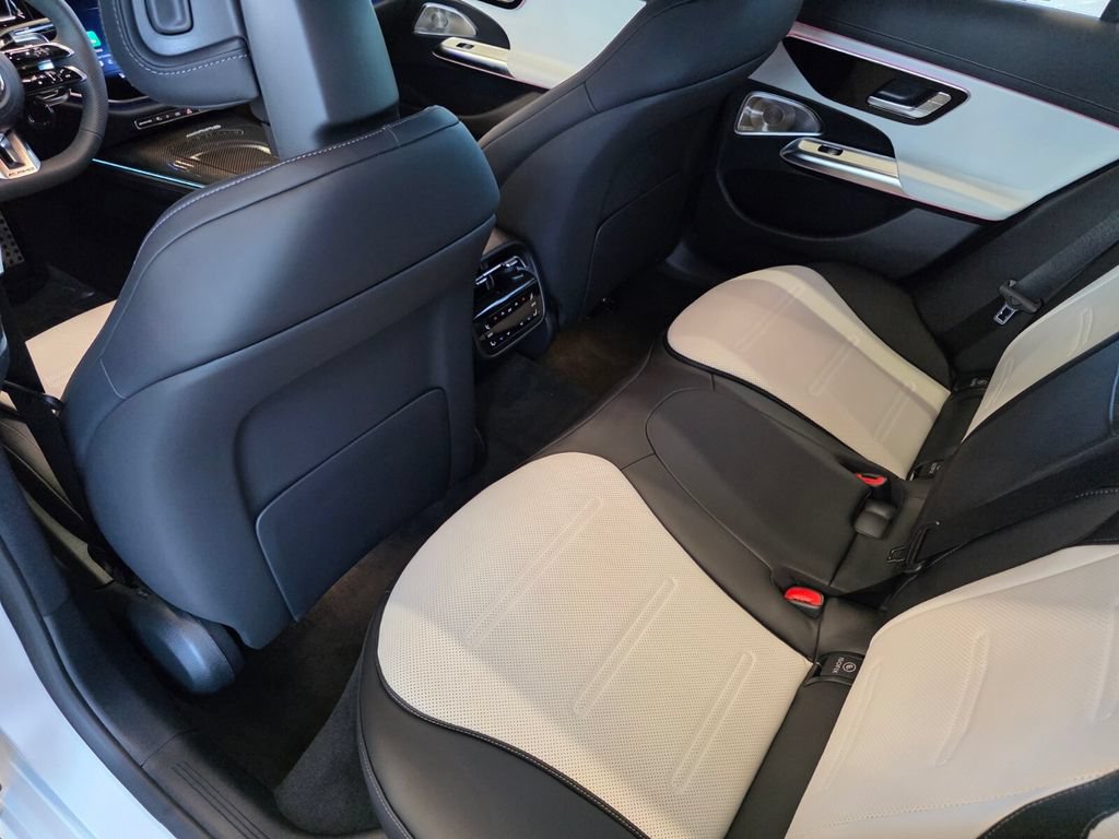 New 2026 Mercedes-Benz E 53 AMG e 4MATIC Wagon image 12