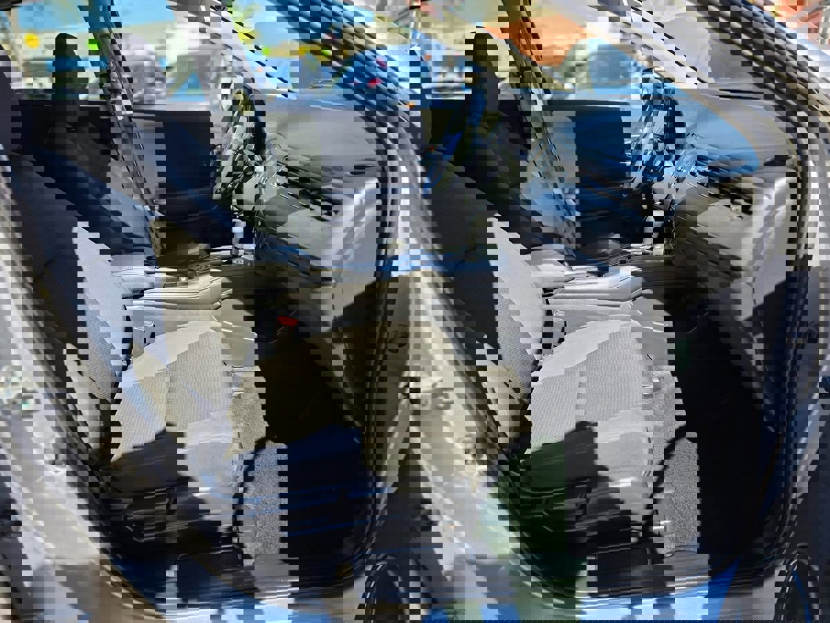 Used 2022 Honda HR-V EX image 10