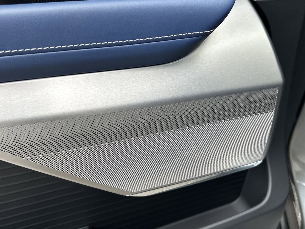 New 2026 Cadillac Vistiq Premium Luxury image 20