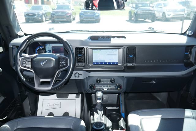 Used 2022 Ford Bronco Black Diamond w/ Sasquatch Package AWD/4WD image 6