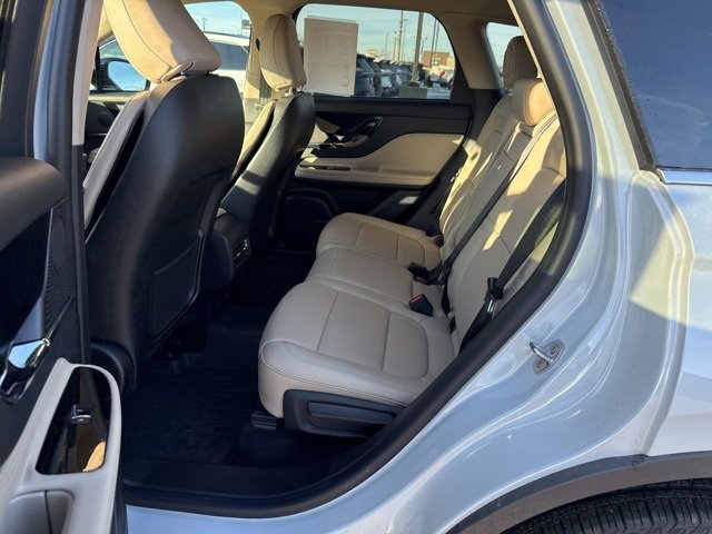 Used 2025 Lincoln Corsair Reserve image 14