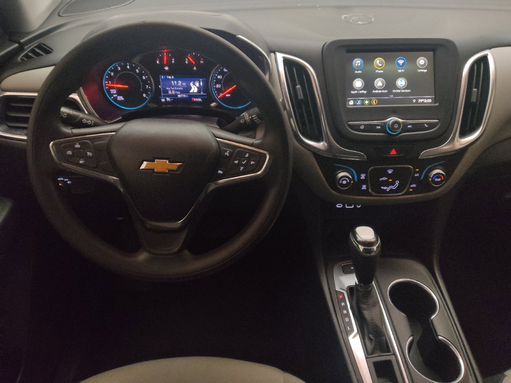 Used 2019 Chevrolet Equinox LT image 22