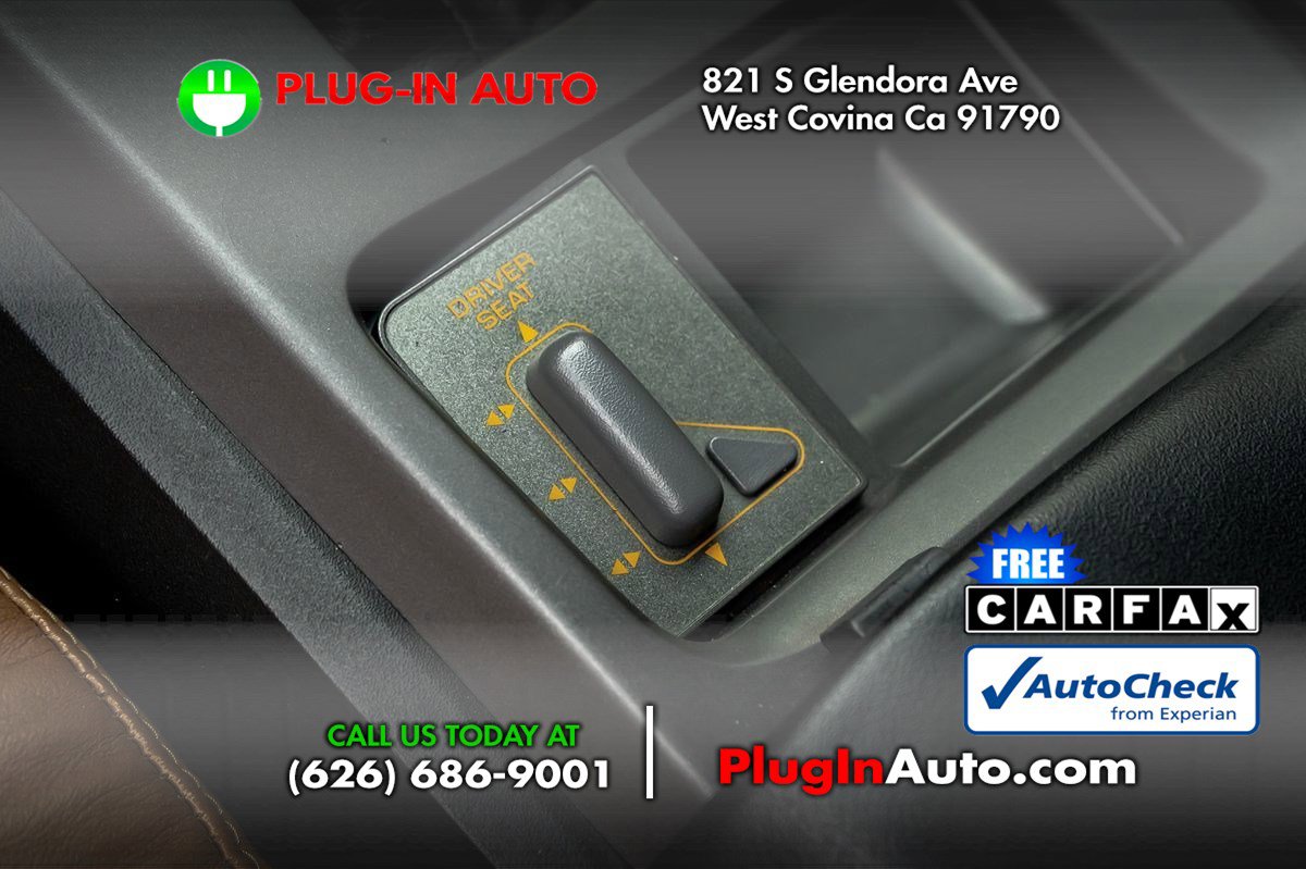 Used 1991 Chevrolet Corvette Coupe image 24