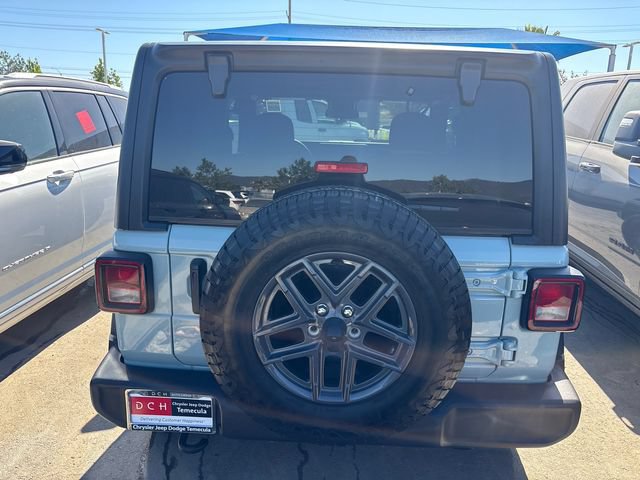 Used 2024 Jeep Wrangler Sport AWD/4WD image 5