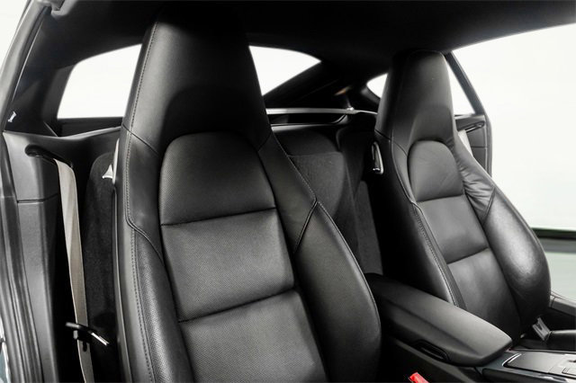 Used 2017 Porsche 718 Cayman Base image 29