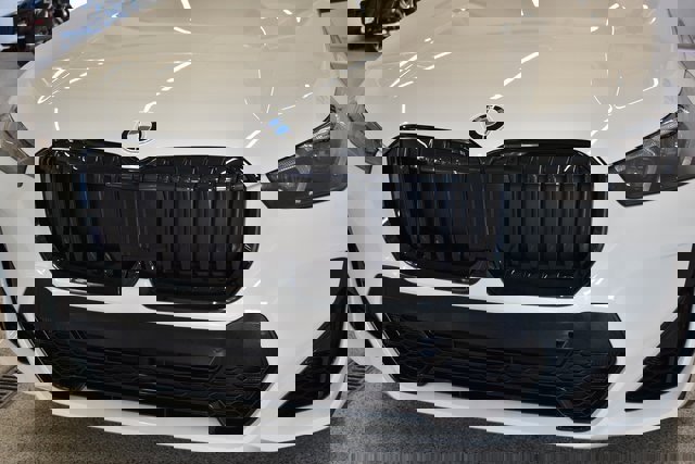 New 2026 BMW X1 xDrive28i w/ Technology Package image 16