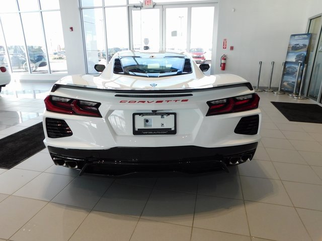 Used 2025 Chevrolet Corvette Stingray Preferred Cpe w/ Battery Protection Package image 4