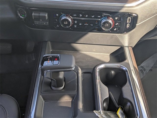 New 2026 GMC Sierra 1500 SLT w/ SLT Premium Package image 16