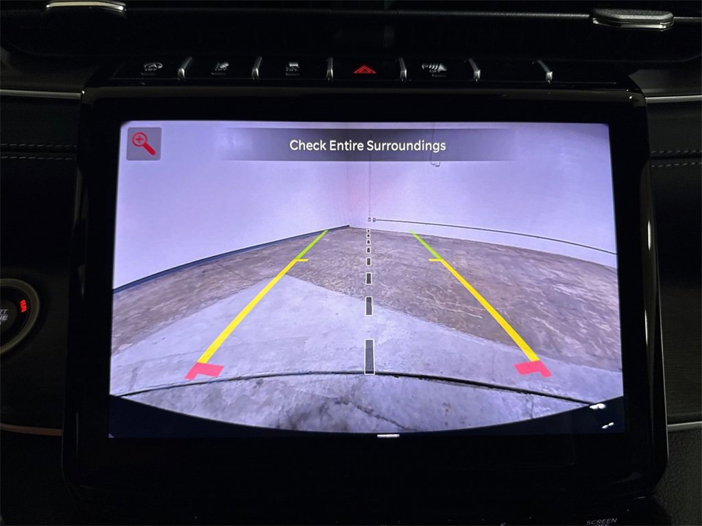 Used 2025 Jeep Grand Cherokee Limited image 15