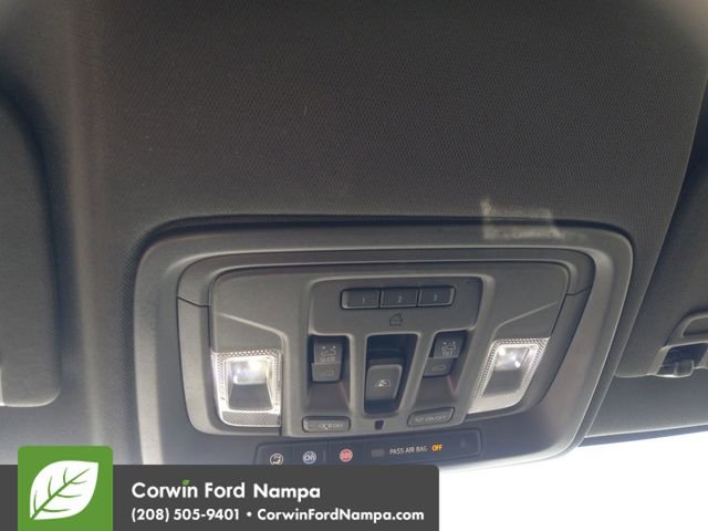 Used 2022 Chevrolet Silverado 1500 High Country image 21