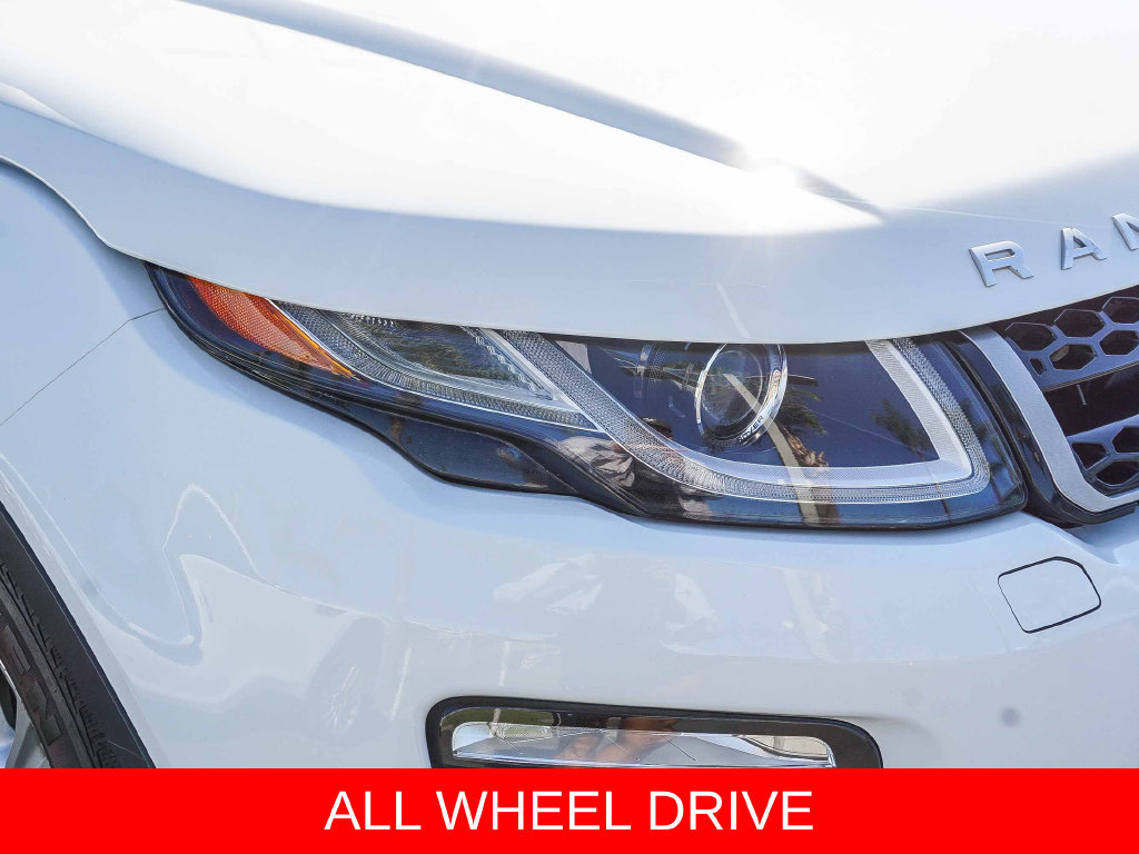 Used 2016 Land Rover Range Rover Evoque SE AWD/4WD image 10