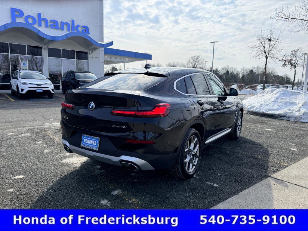 Used 2024 BMW X4 xDrive30i w/ Parking Assistance Package image 6