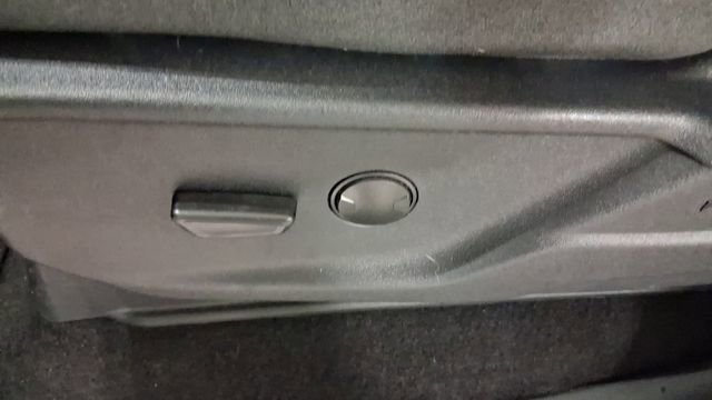 Used 2025 Ford F150 XLT w/ Equipment Group 301A Standard image 24